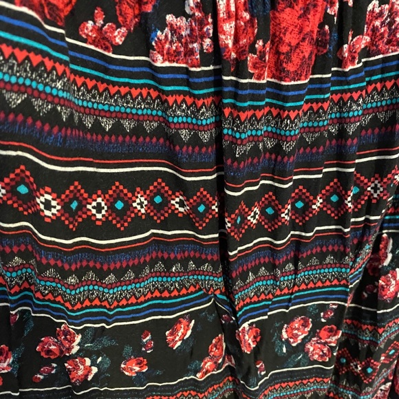 New Look Strapless Pink and Black Floral Maxi - Picture 3 of 7